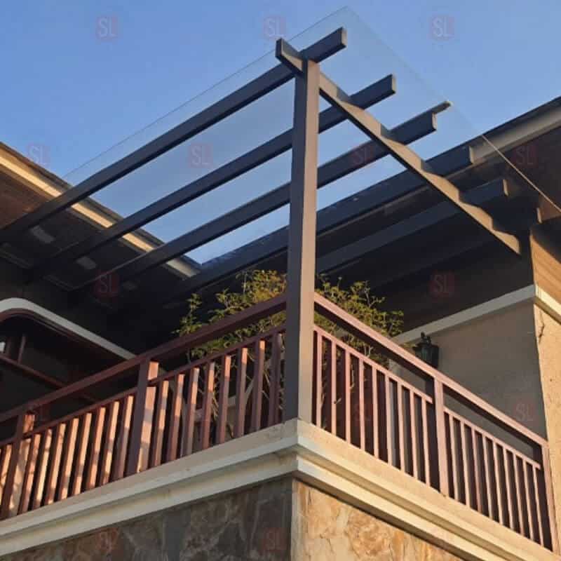 tấm đặc truyền sáng