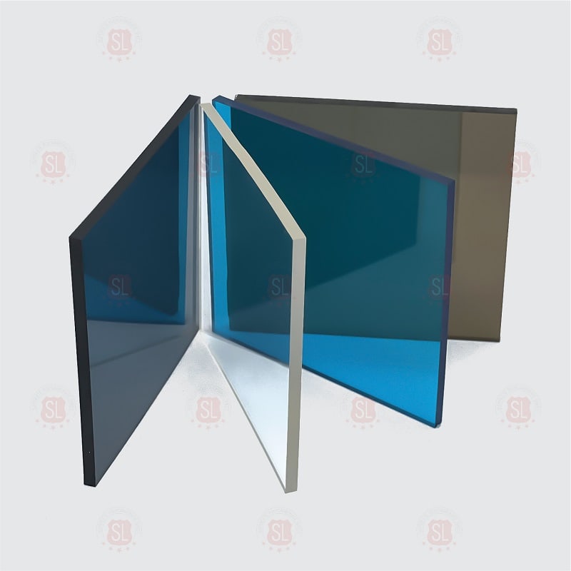 tấm nhựa lấy sáng polycarbonate đặc