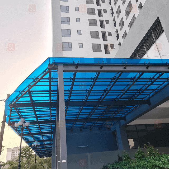 tấm poly đặc chống tia uv