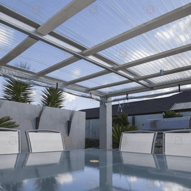 ứng dụng tấm poly rỗng lợp mái