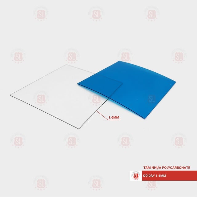 Tấm Polycarbonate đặc ruột 1.6mm 2