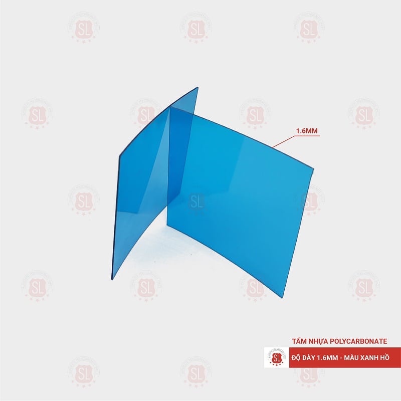 Tấm Polycarbonate đặc ruột 1.6mm xanh