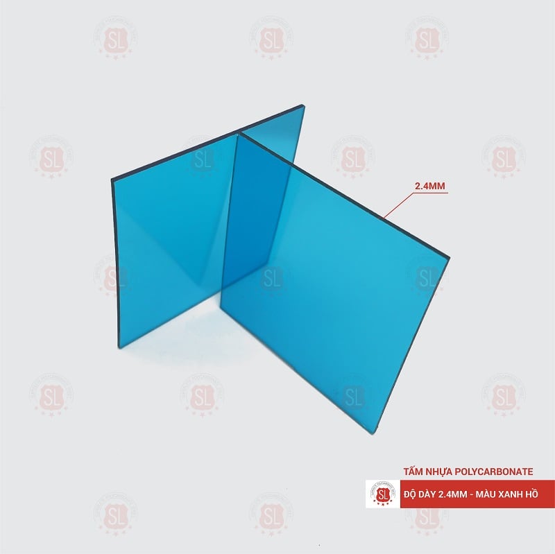 Tấm Polycarbonate đặc ruột 2.4mm xanh hồ
