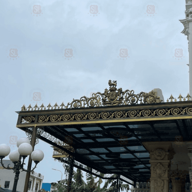 ứng udngj tấm nhựa lấy sáng đặc